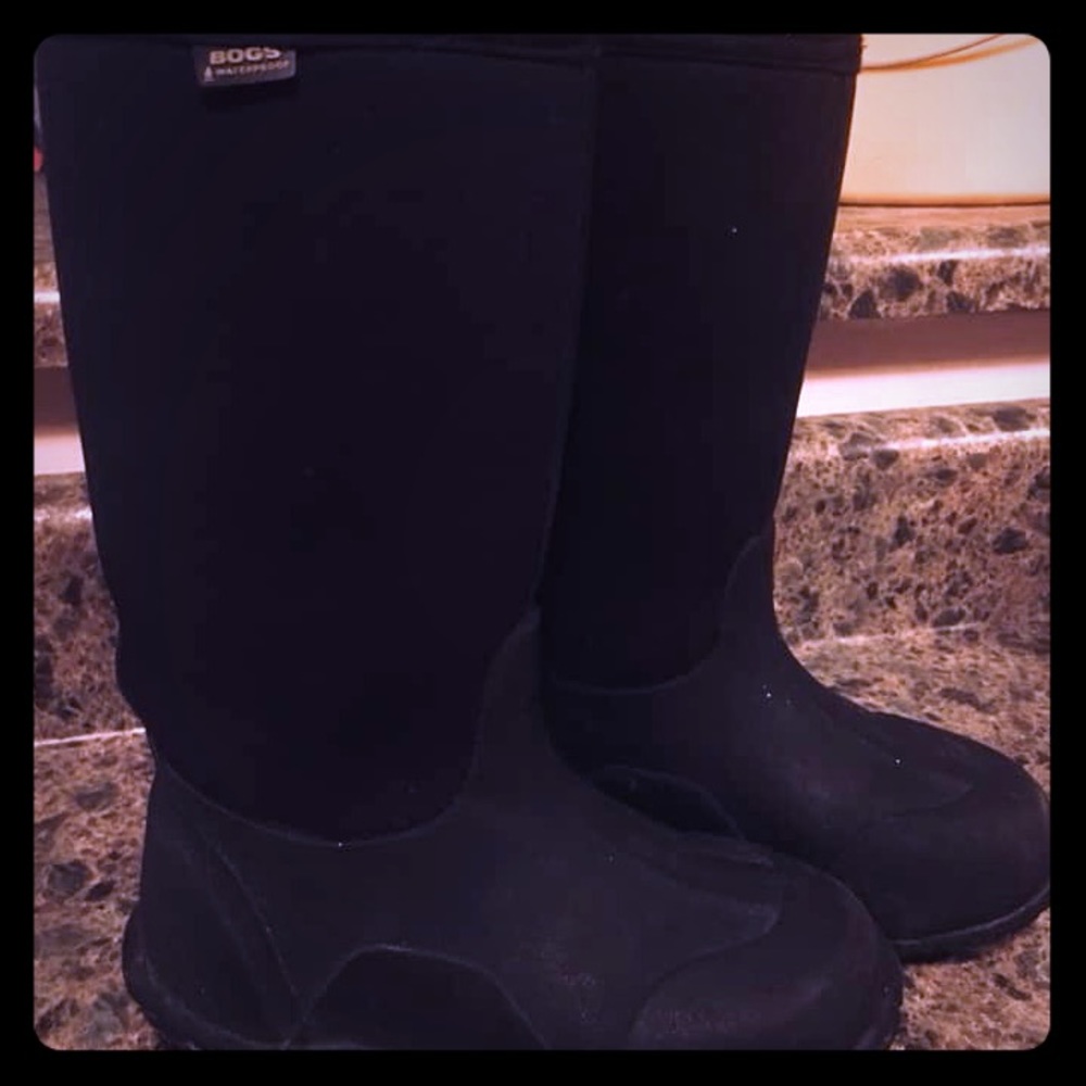 Boys Bog Boots, size 12
